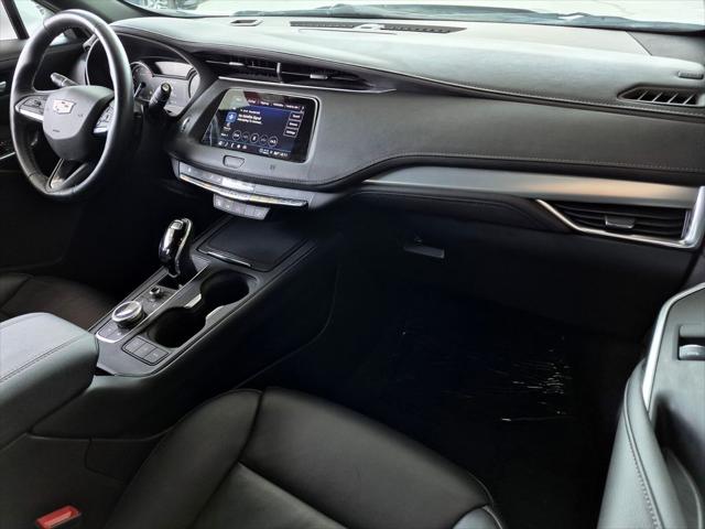 2021 Cadillac XT4 FWD Premium Luxury