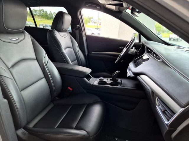 2021 Cadillac XT4 FWD Premium Luxury