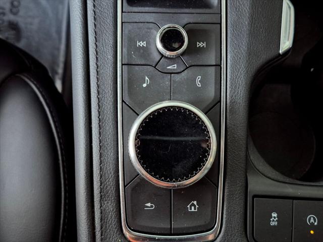 2021 Cadillac XT4 FWD Premium Luxury