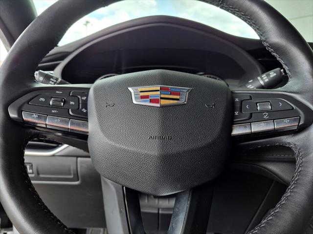2021 Cadillac XT4 FWD Premium Luxury