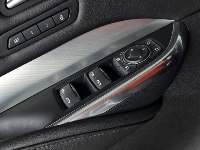 2021 Cadillac XT4 FWD Premium Luxury