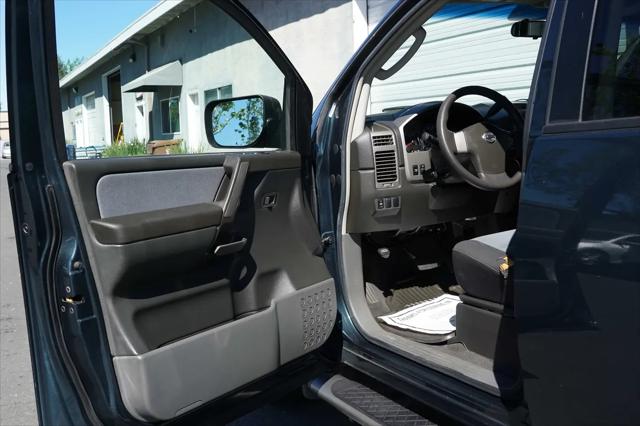 2005 Nissan Titan XE