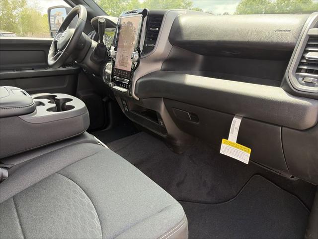 2026 Ram 2500 Black Express Crew Cab 4x4 6'4" Box