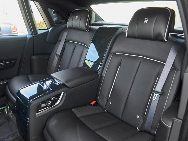 2026 Rolls-Royce Phantom Unknown