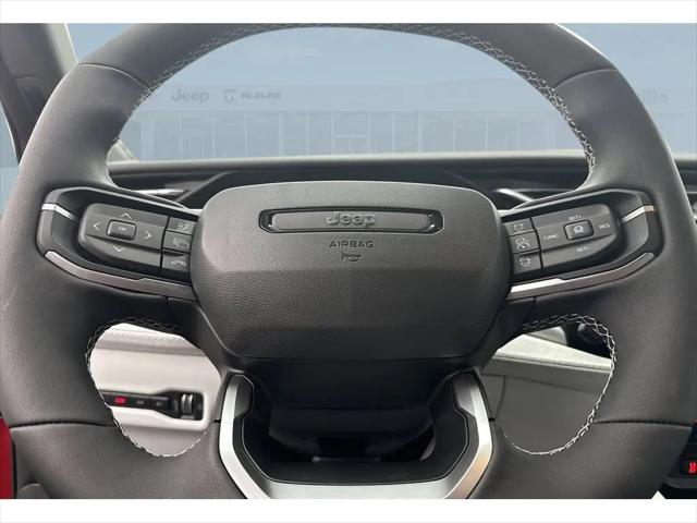 2026 Jeep Cherokee Laredo 4x4