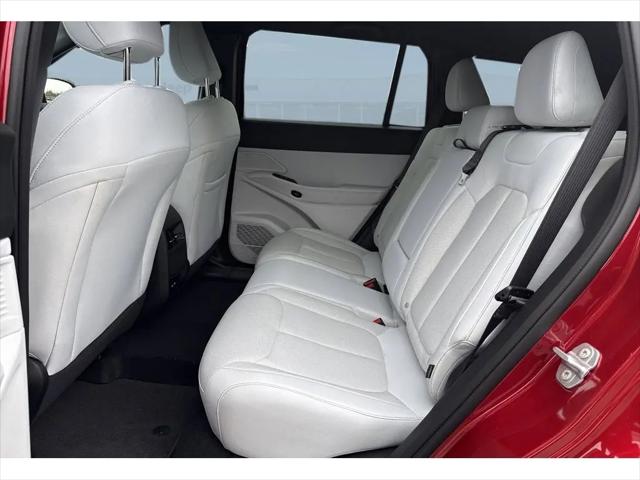 2026 Jeep Cherokee Laredo 4x4