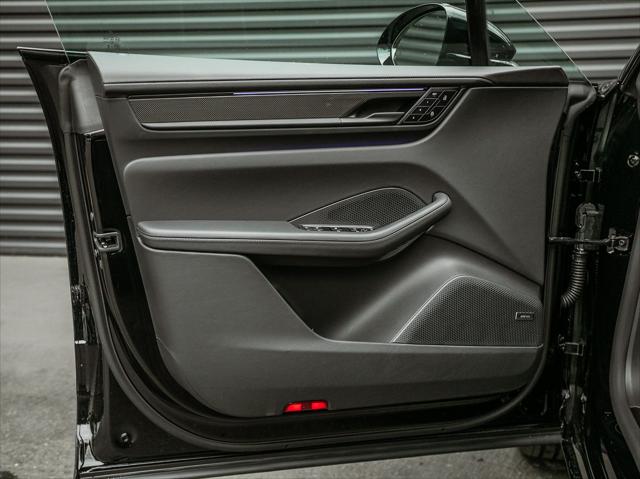2026 Porsche Macan Electric Turbo