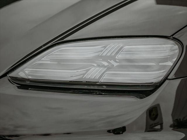 2026 Porsche Macan Electric Turbo