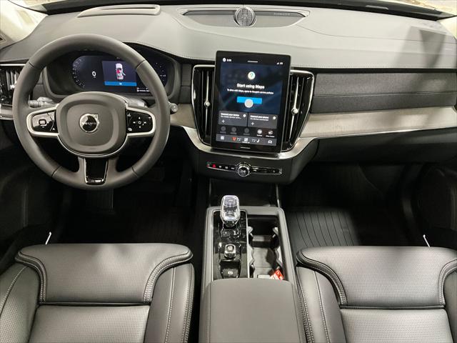 2026 Volvo XC90 Plug-In Hybrid Ultra, T8 AWD, Electric/Gasoline, Bright, 7 Seats