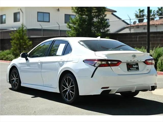 2023 Toyota Camry SE