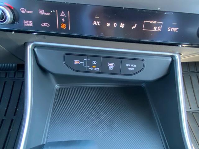 2026 Kia Carnival MPV LXS