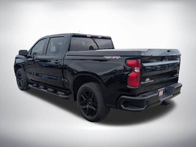 2023 Chevrolet Silverado 1500 4WD Crew Cab Short Bed Custom