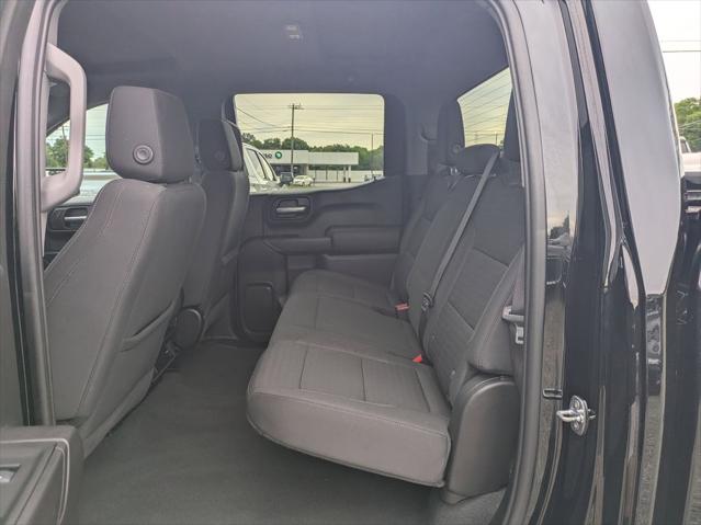 2023 Chevrolet Silverado 1500 4WD Crew Cab Short Bed Custom
