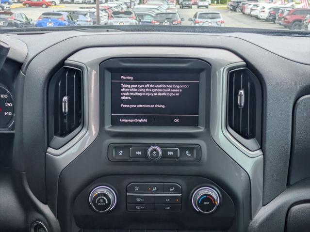 2023 Chevrolet Silverado 1500 4WD Crew Cab Short Bed Custom