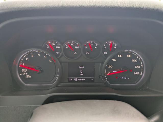 2023 Chevrolet Silverado 1500 4WD Crew Cab Short Bed Custom