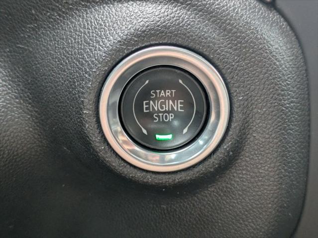 2023 Chevrolet Silverado 1500 4WD Crew Cab Short Bed Custom