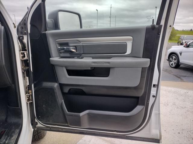 2019 Ram 1500 Classic SLT