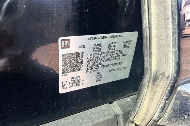 2023 GMC Yukon XL 4WD SLT
