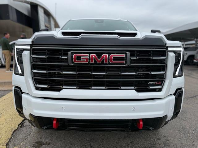 2026 GMC Sierra 2500HD Crew Cab, Standard Bed, AT4, 4WD