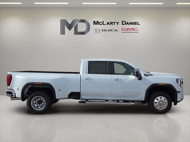 2026 GMC Sierra 3500HD Crew Cab, Long Bed, Denali Dual Rear Wheel, 4WD
