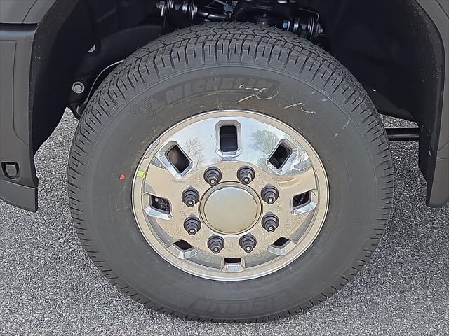 2026 GMC Sierra 3500HD Crew Cab, Long Bed, Denali Dual Rear Wheel, 4WD