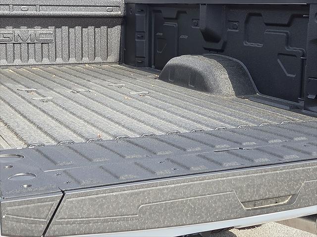 2026 GMC Sierra 3500HD Crew Cab, Long Bed, Denali Dual Rear Wheel, 4WD