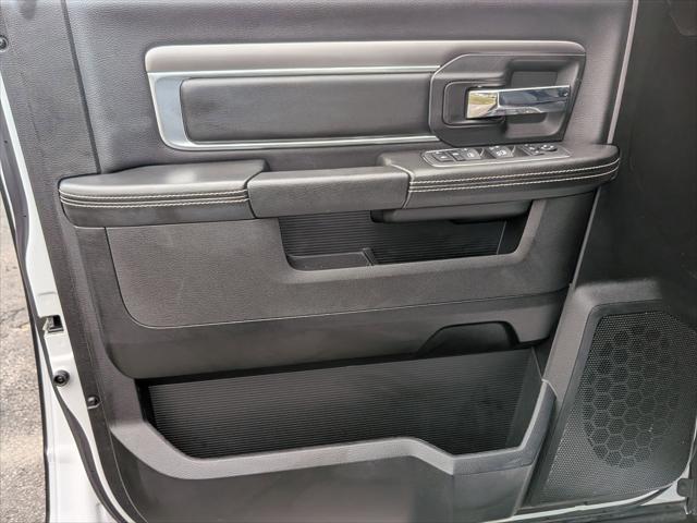 2022 Ram 1500 Classic Warlock Quad Cab 4x4 6'4" Box