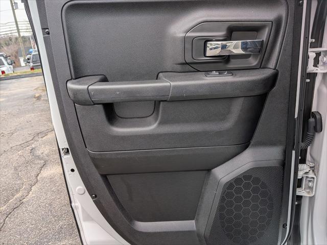 2022 Ram 1500 Classic Warlock Quad Cab 4x4 6'4" Box