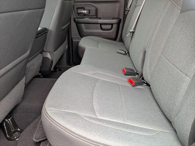 2022 Ram 1500 Classic Warlock Quad Cab 4x4 6'4" Box