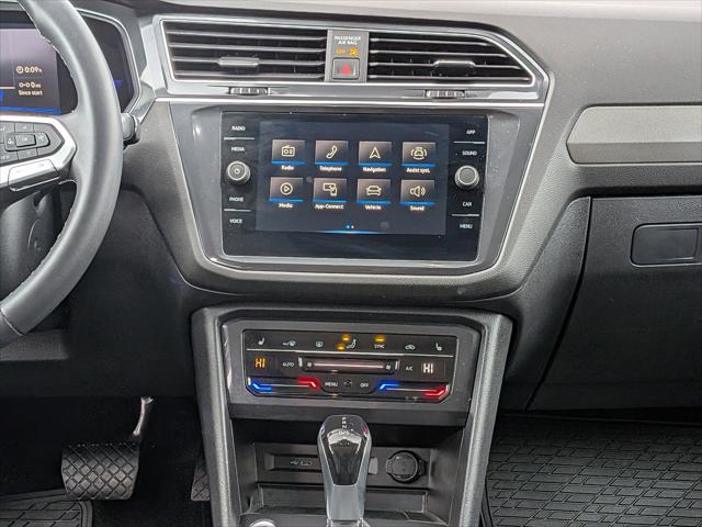2023 Volkswagen Tiguan 2.0T SE