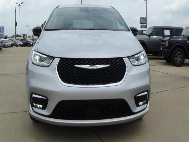 2024 Chrysler Pacifica Limited AWD