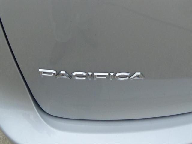2024 Chrysler Pacifica Limited AWD