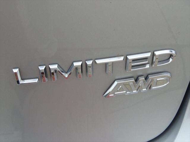 2024 Chrysler Pacifica Limited AWD