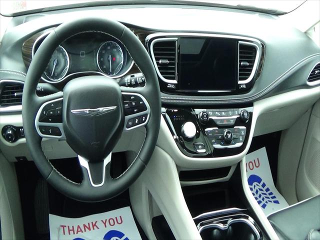 2024 Chrysler Pacifica Limited AWD