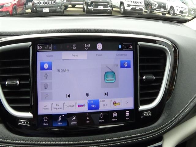 2024 Chrysler Pacifica Limited AWD