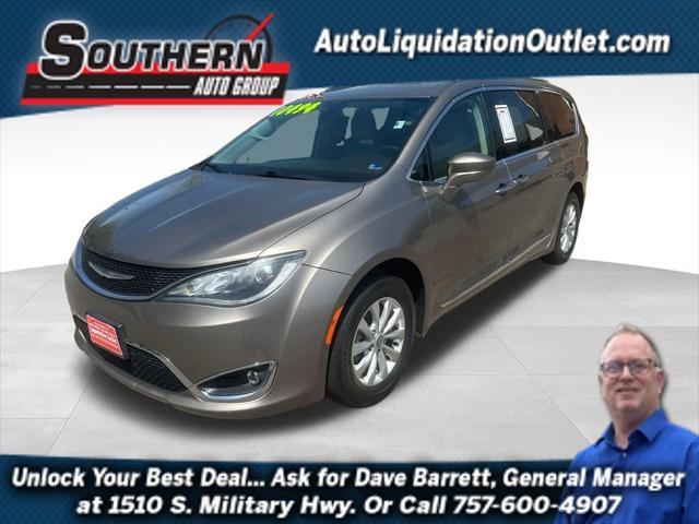 2018 Chrysler Pacifica Touring L 2018 Chrysler Pacifica Touring L