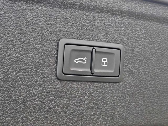 2023 Audi Q5 Premium Plus 40 TFSI quattro S tronic