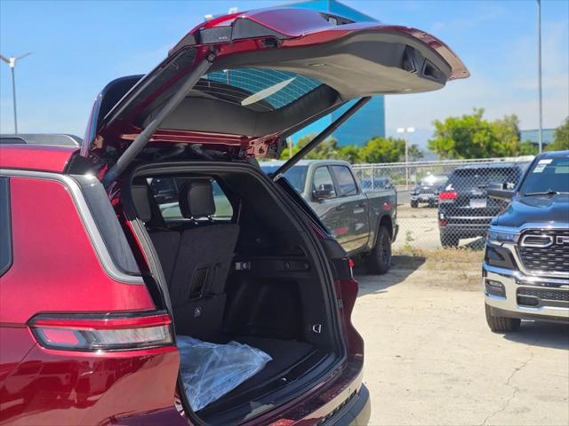 2026 Jeep Grand Cherokee L Limited 4x2