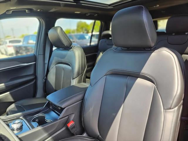 2026 Jeep Grand Cherokee L Limited 4x2
