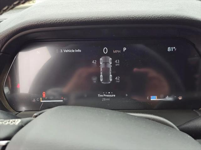 2026 Jeep Grand Cherokee Laredo 4x2