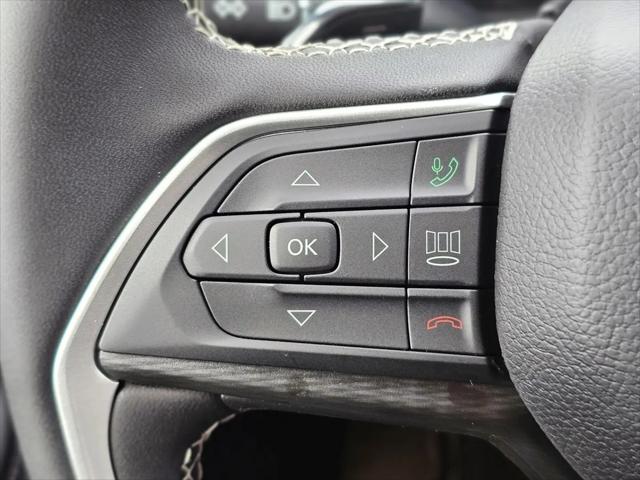 2026 Jeep Grand Cherokee Laredo 4x2