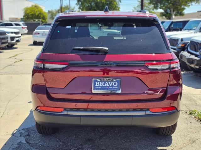 2026 Jeep Grand Cherokee Altitude 4x2
