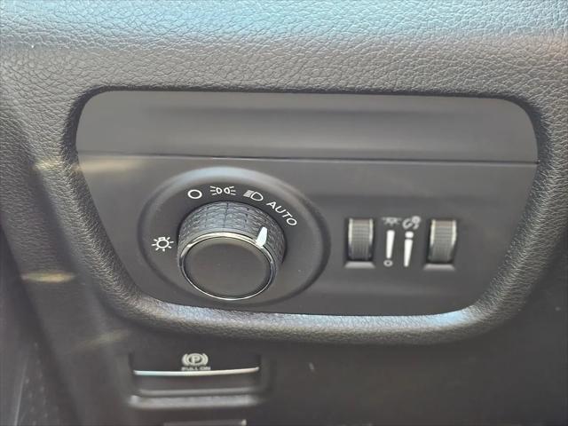 2026 Jeep Grand Cherokee Altitude 4x2
