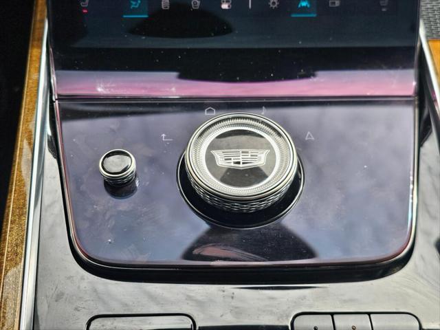 2025 Cadillac Escalade Sport Platinum