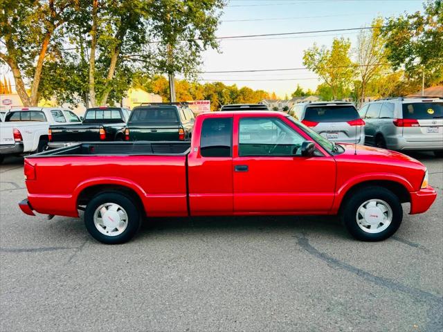 2003 GMC Sonoma SLS