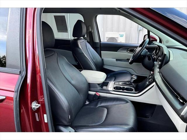 2024 Kia Carnival MPV LX Seat Package