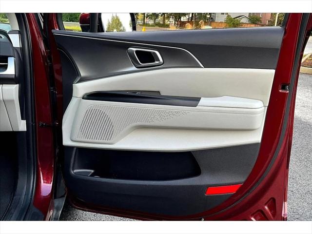 2024 Kia Carnival MPV LX Seat Package