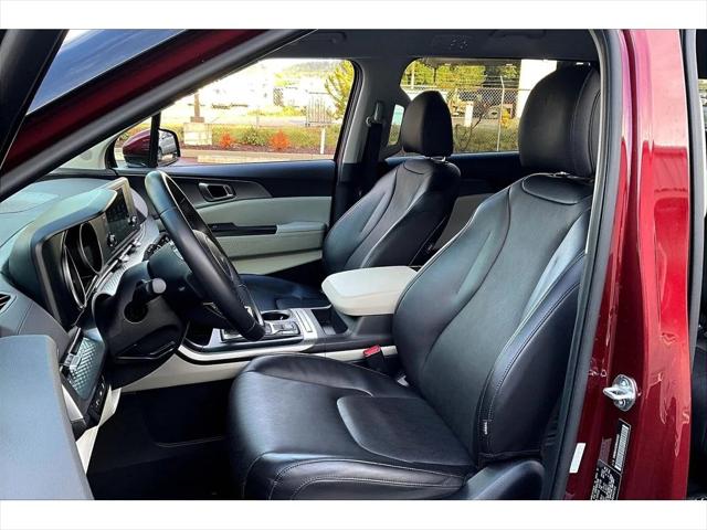 2024 Kia Carnival MPV LX Seat Package