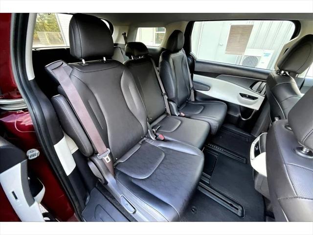 2024 Kia Carnival MPV LX Seat Package