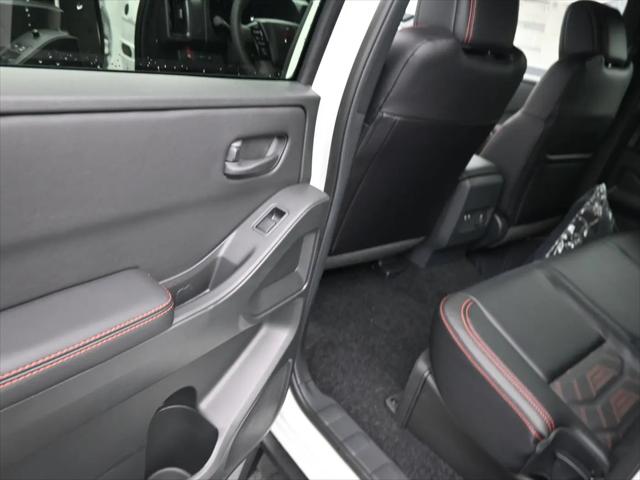 2026 Nissan Frontier Crew Cab PRO-X 4x2